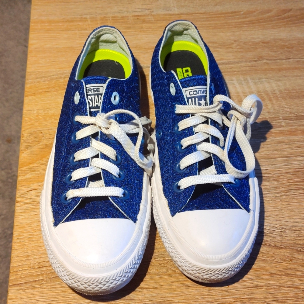 Converse All Star Chuck Taylors with Lunarlon Size 9